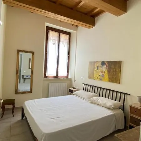 Casa Celin:In Centro Storico Ad Un Passo Dal Mare Apartment Pesaro Exterior photo