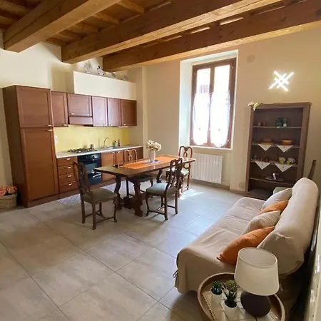 Casa Celin:In Centro Storico Ad Un Passo Dal Mare Apartment Pesaro Exterior photo